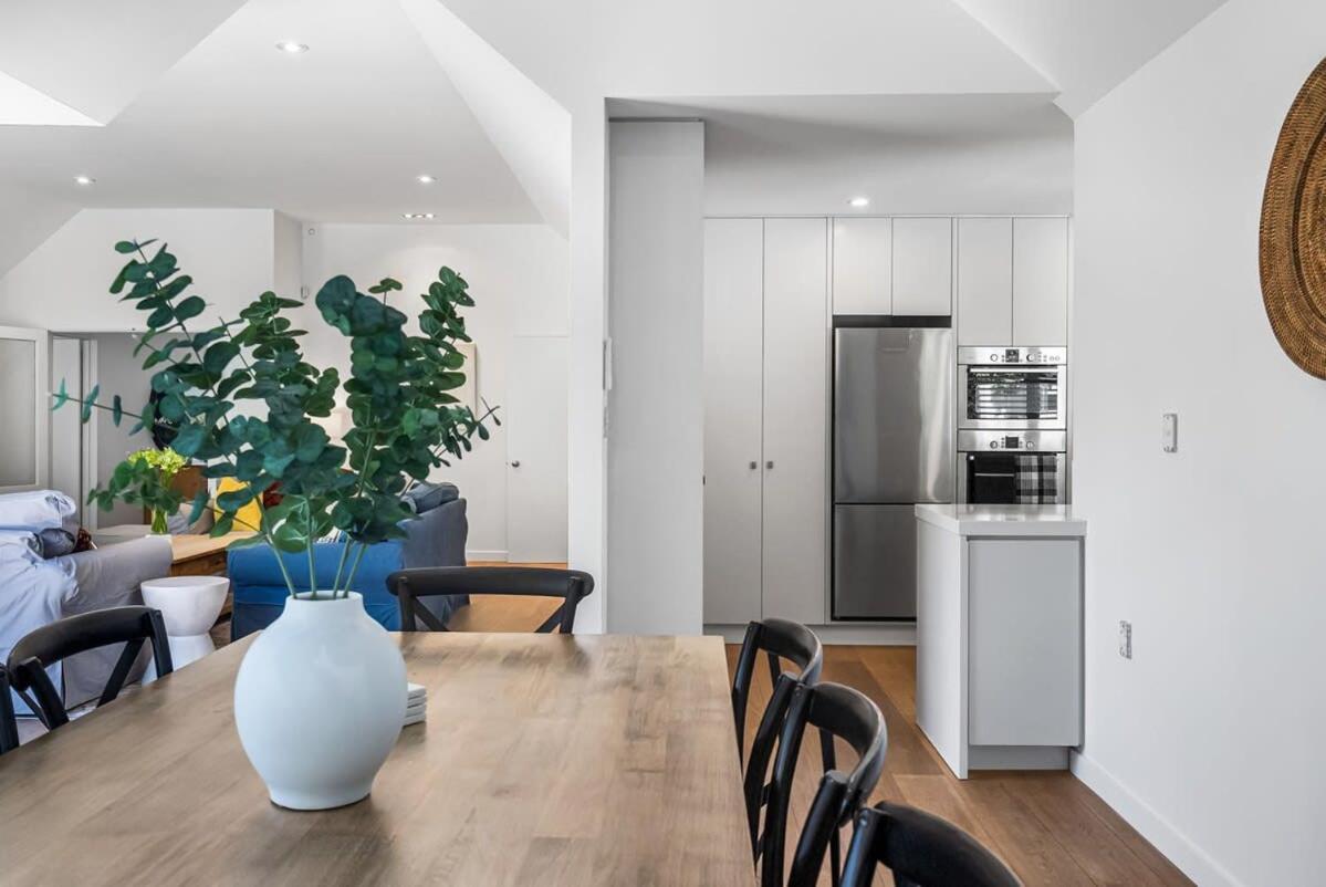 Kaleido Nook Enchanting 3br Magic On Rugby Street
