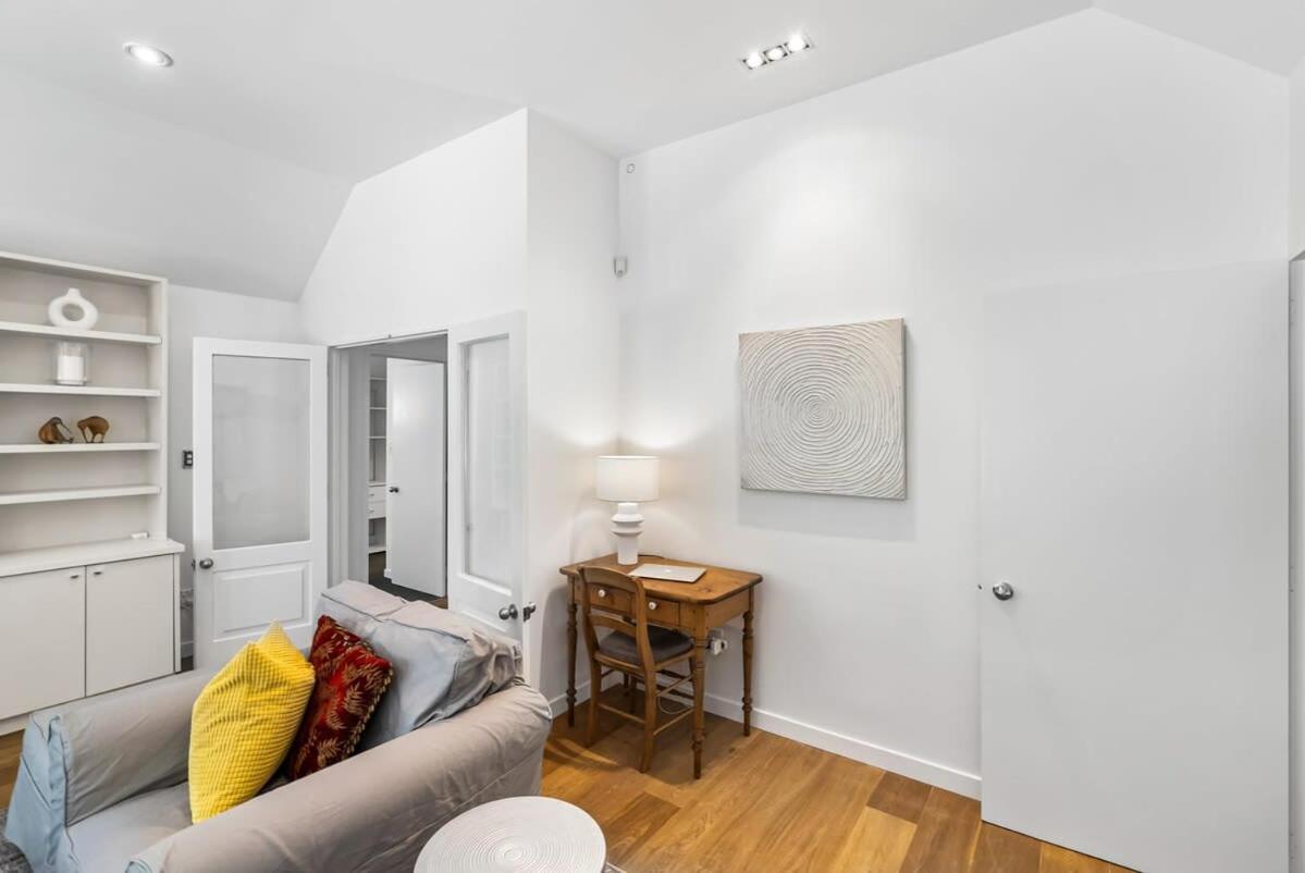 Holiday home Kaleido Nook Enchanting 3br Magic On Rugby Street Christchurch