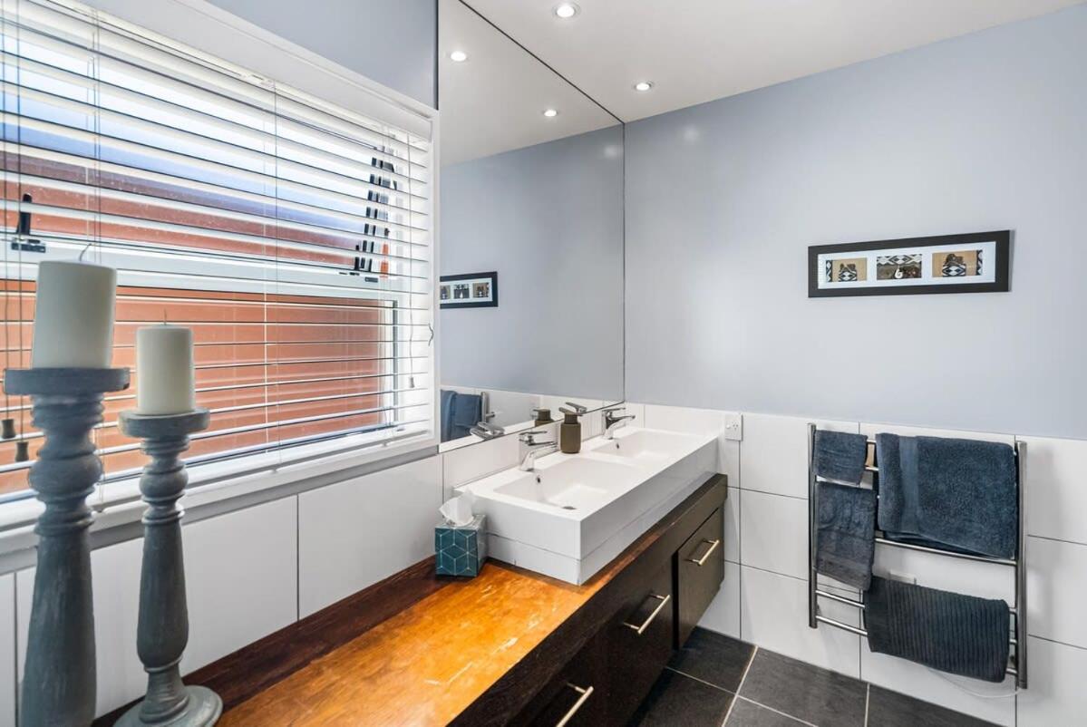 Holiday home Kaleido Nook Enchanting 3br Magic On Rugby Street Christchurch