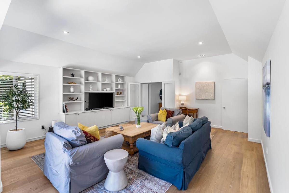 Holiday home Kaleido Nook Enchanting 3br Magic On Rugby Street *